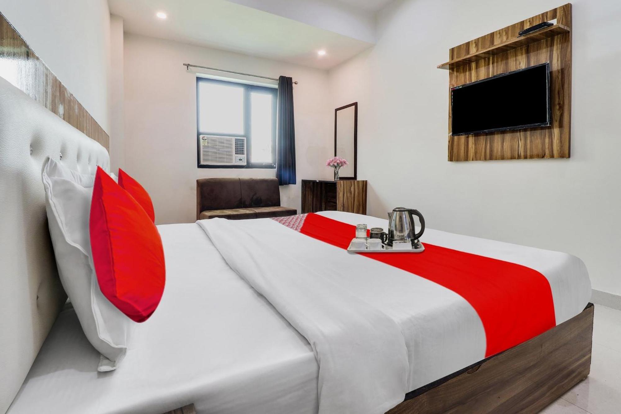 Hotel O La Plazo Харидвар Экстерьер фото