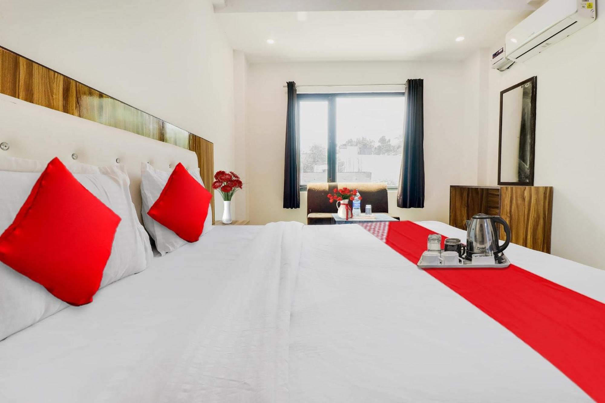 Hotel O La Plazo Харидвар Экстерьер фото