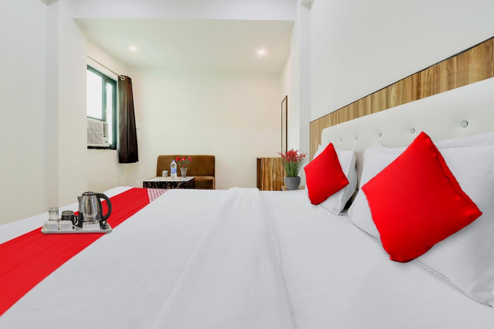 Hotel O La Plazo Харидвар Экстерьер фото